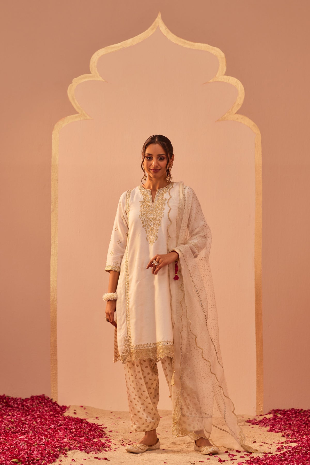 Aymra Ivory Kurta Set