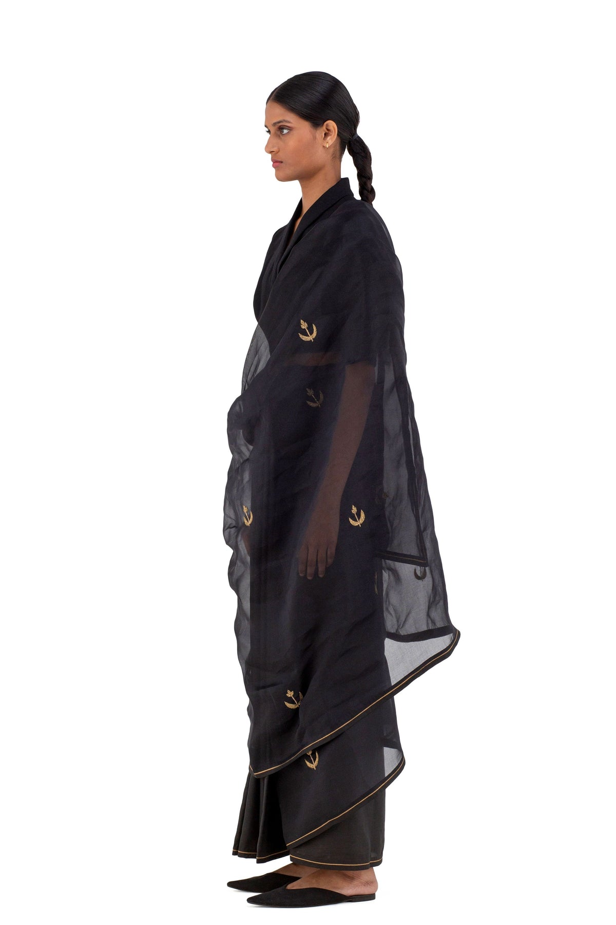 Purvai Black Saree