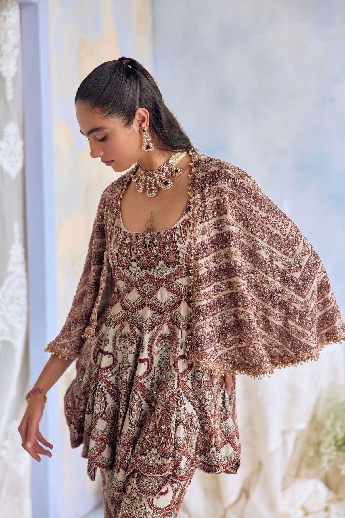 Kaia Cape Set