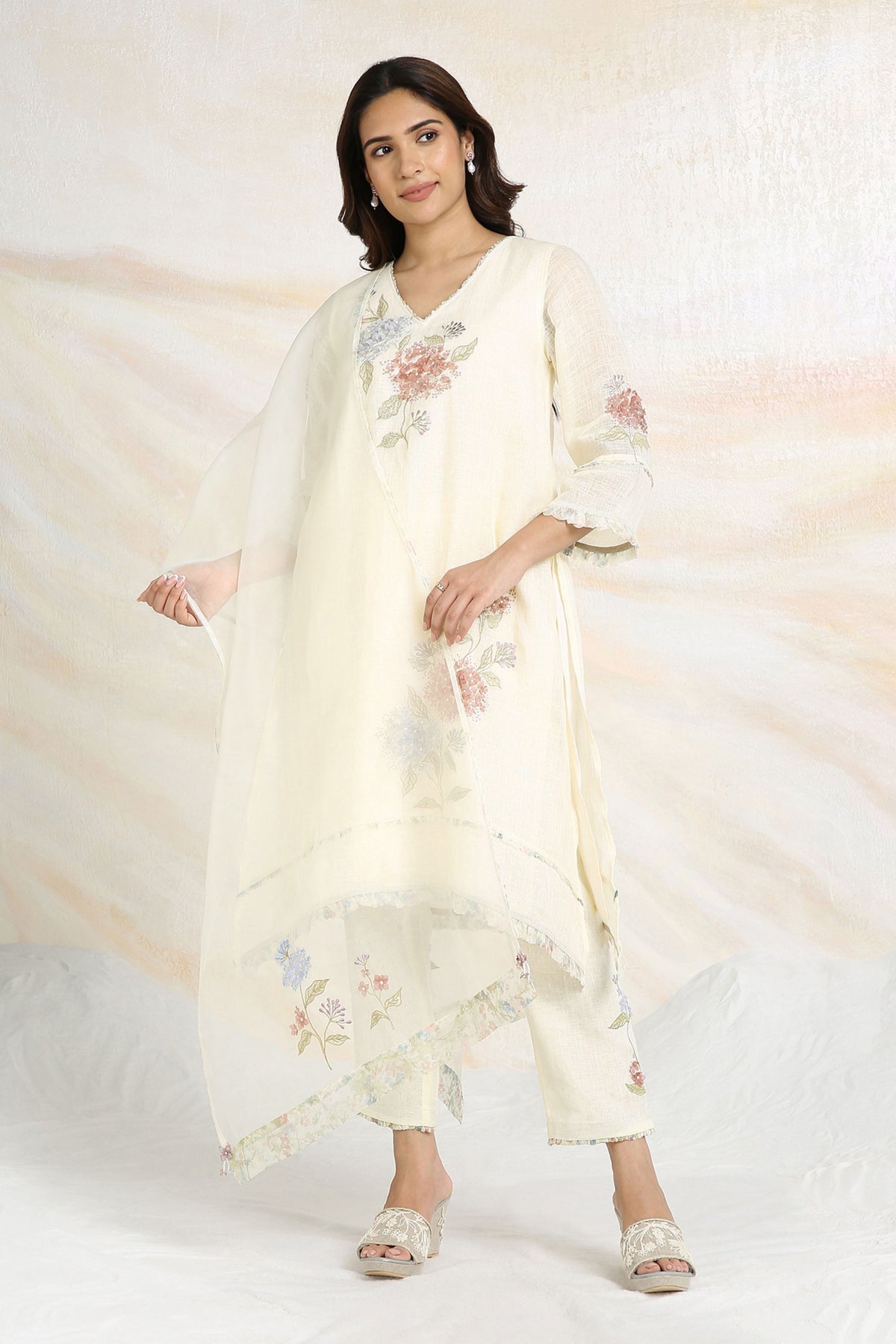 Hydrangea Kurta And Pants