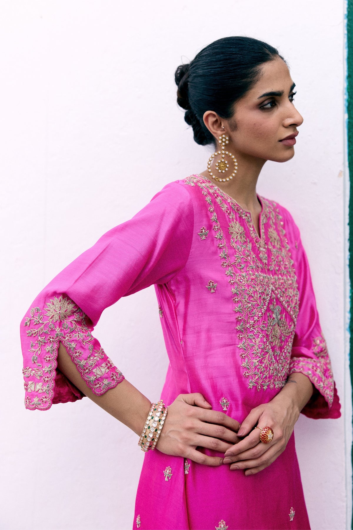 Gulbahar Lotus Kurta Set