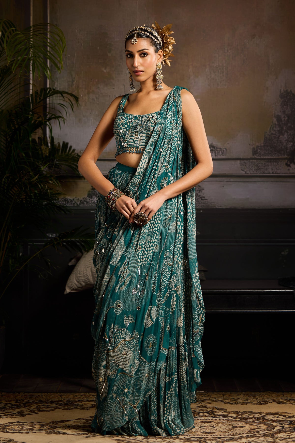 Teal Printed Highlighted Saree Set