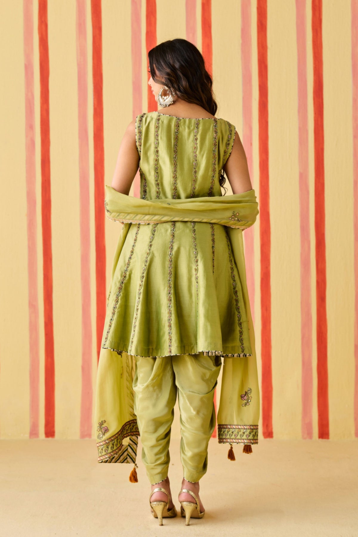Dhyuti Green Kurta Set