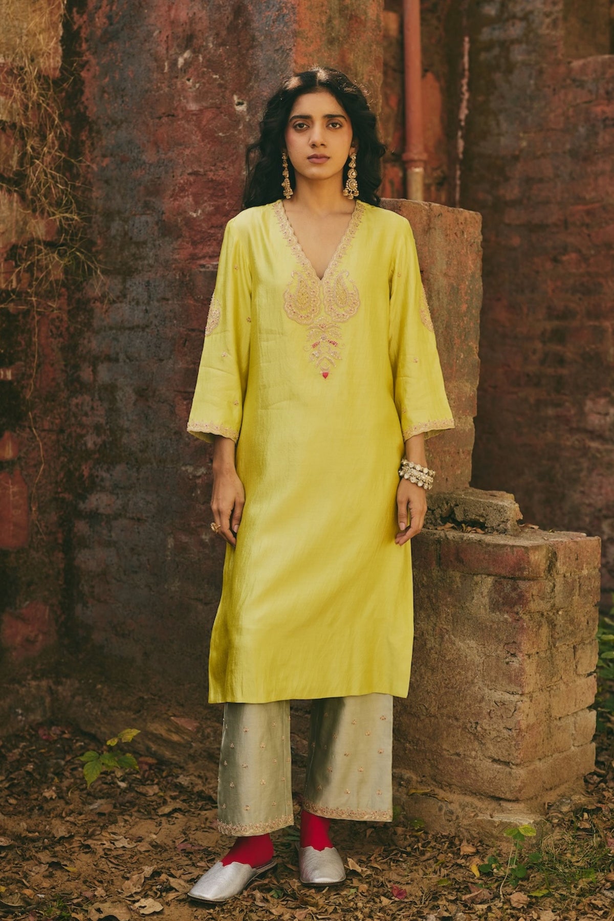 Sufra Nayab Kurta and Pants
