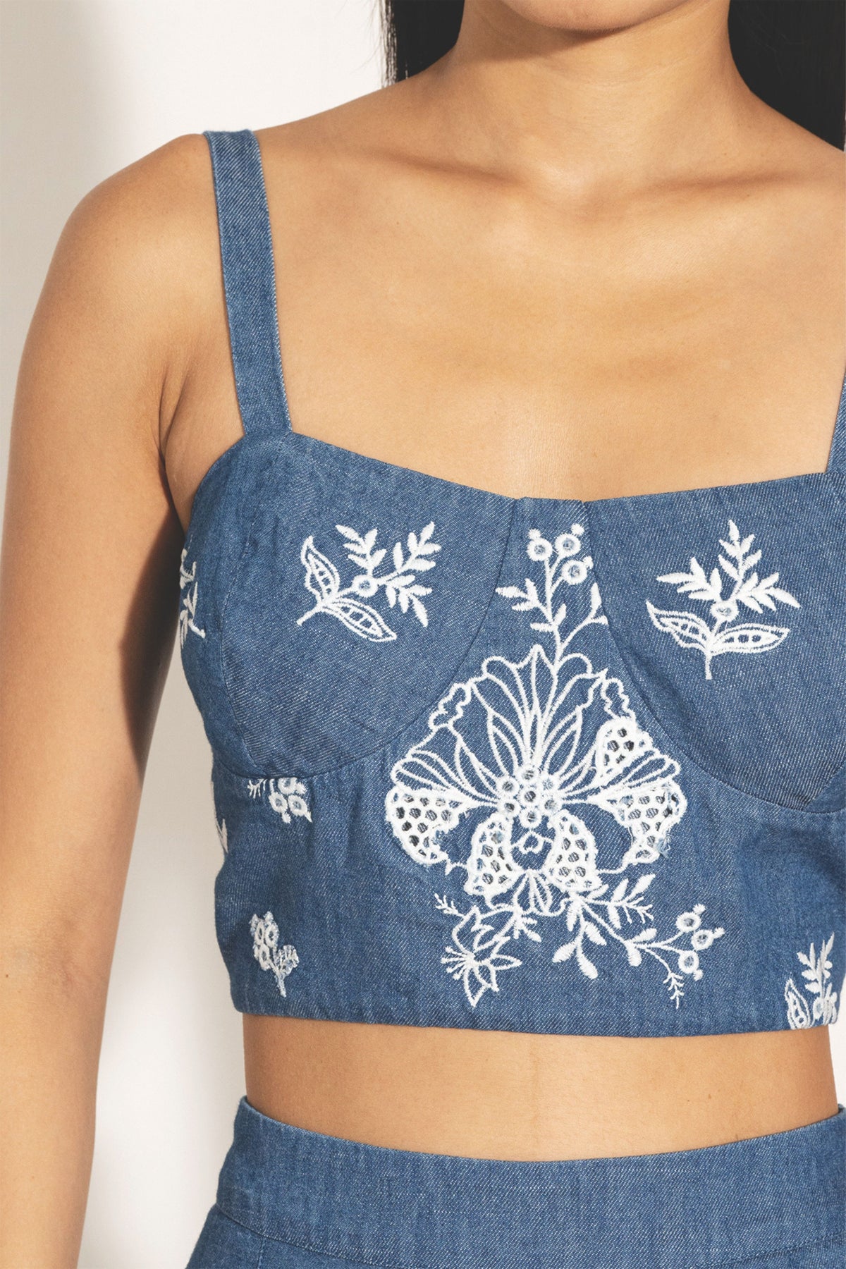 Ruvo Bustier