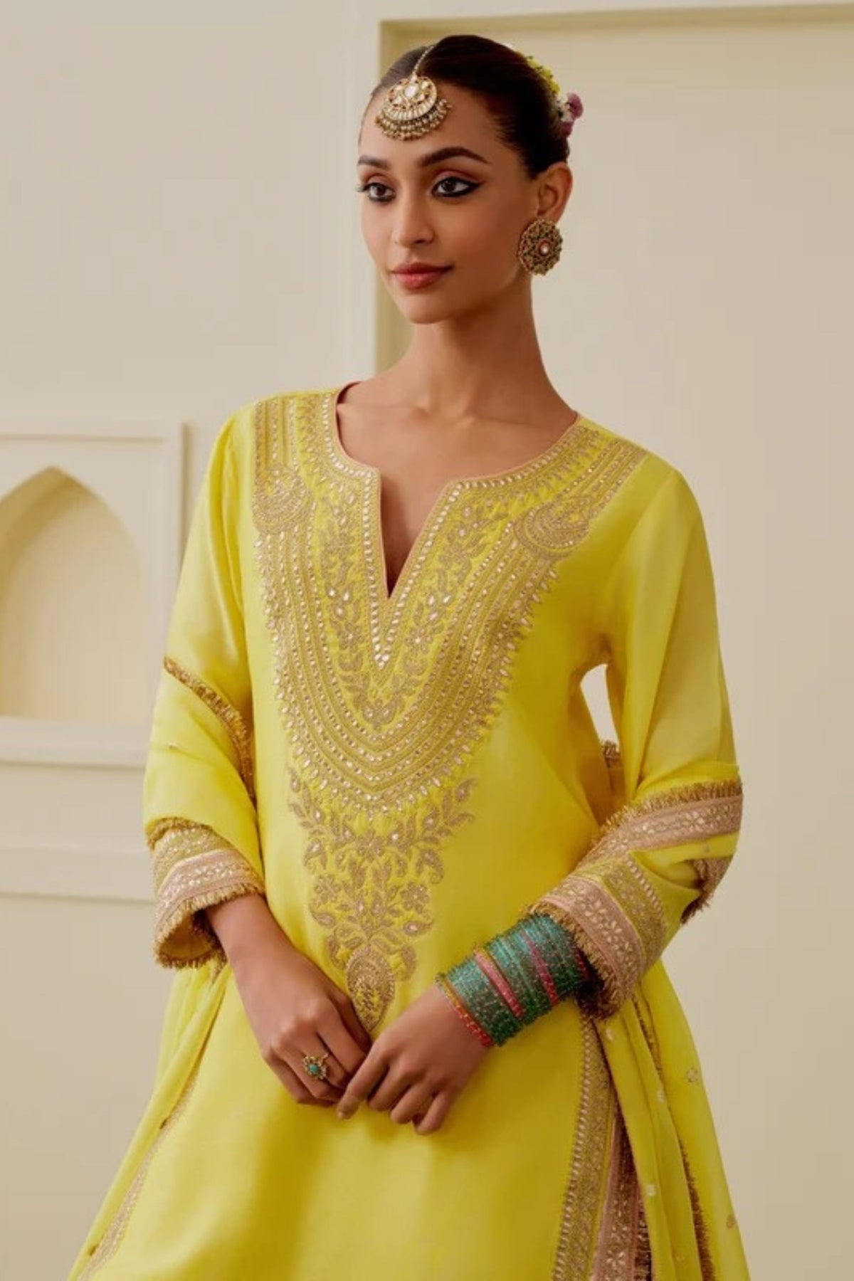Shaazneen Sharara Set