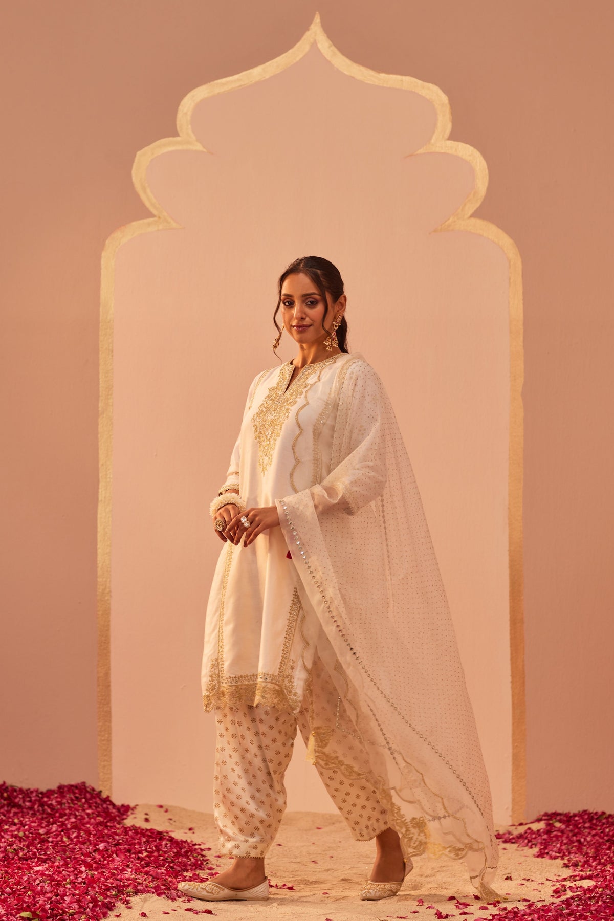 Aymra Ivory Kurta Set