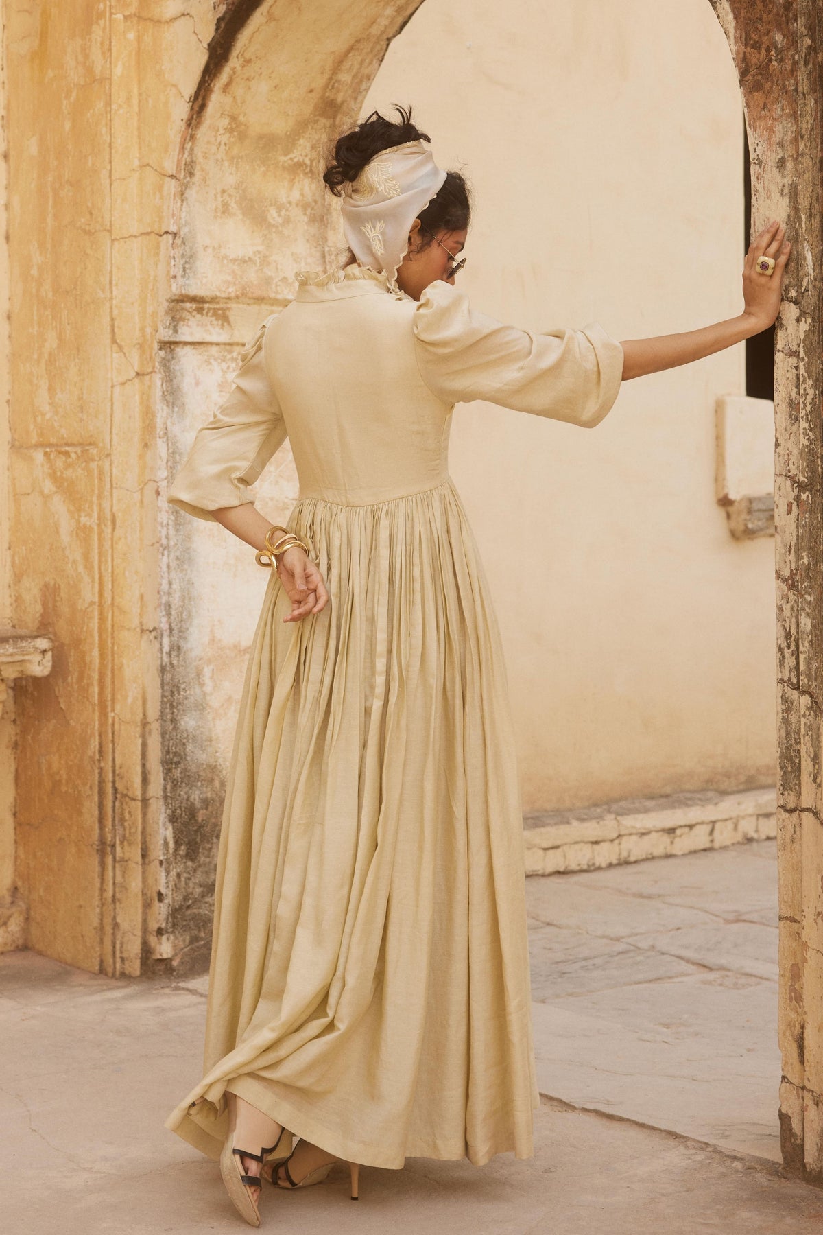 Paulmi & Harsh Ivory Linen Maxi Dress Paulmi & Harsh Ivory Linen Maxi Dress