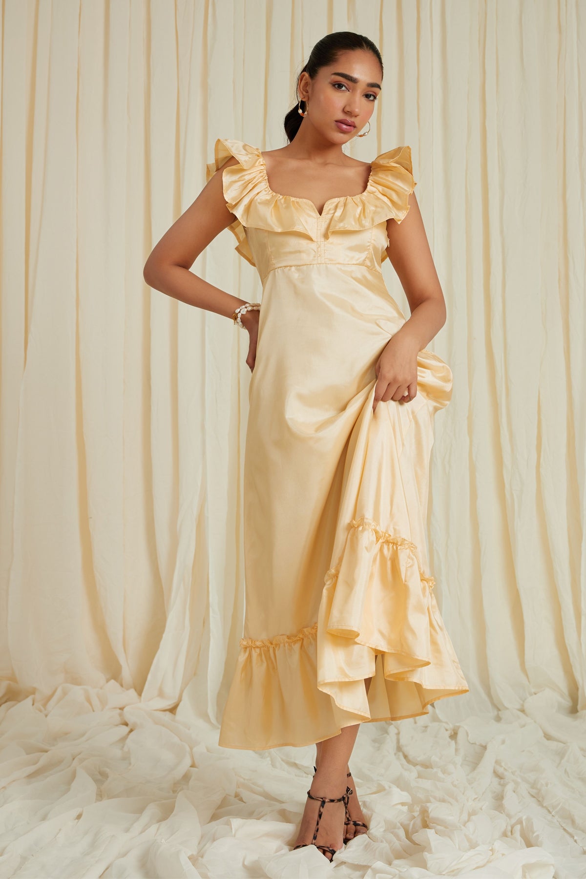 Bella Dress