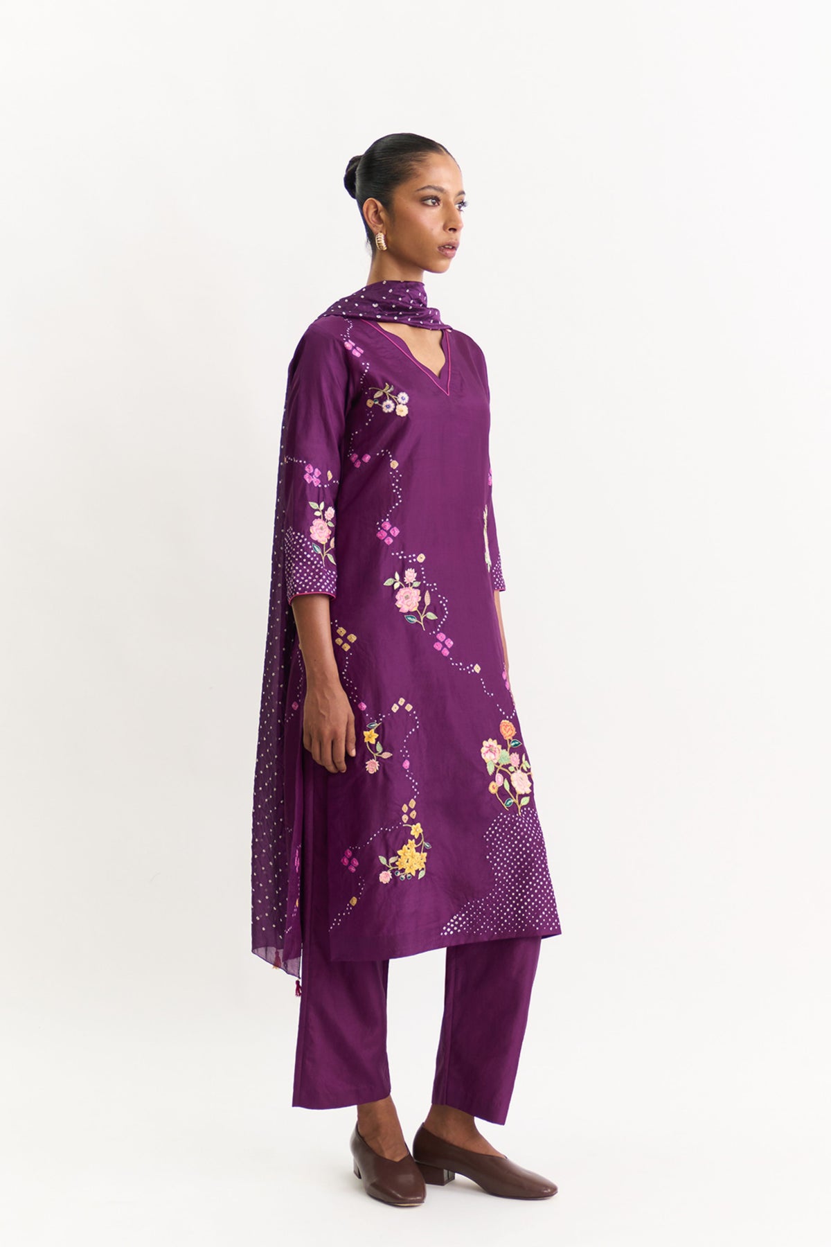 Yuri Wine Kurta Set