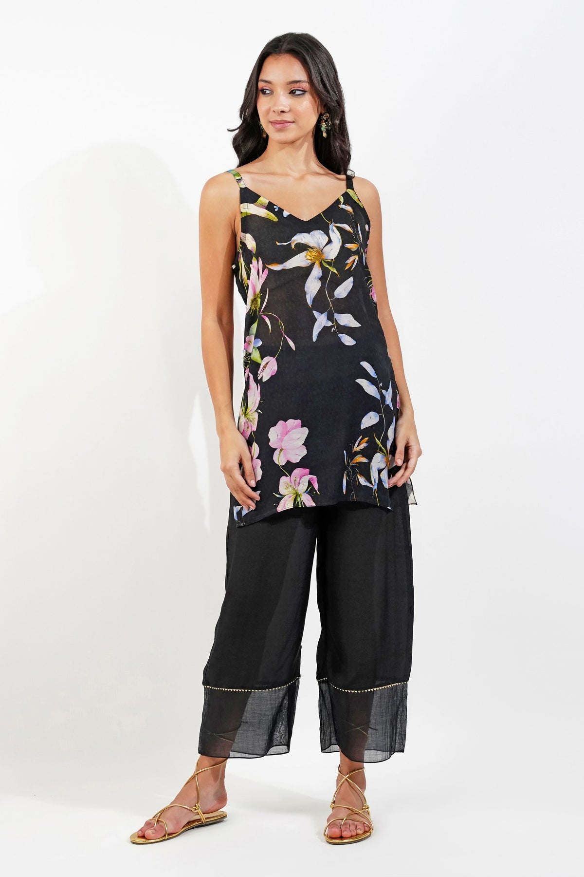 Shabby Chic Boxy Top Black