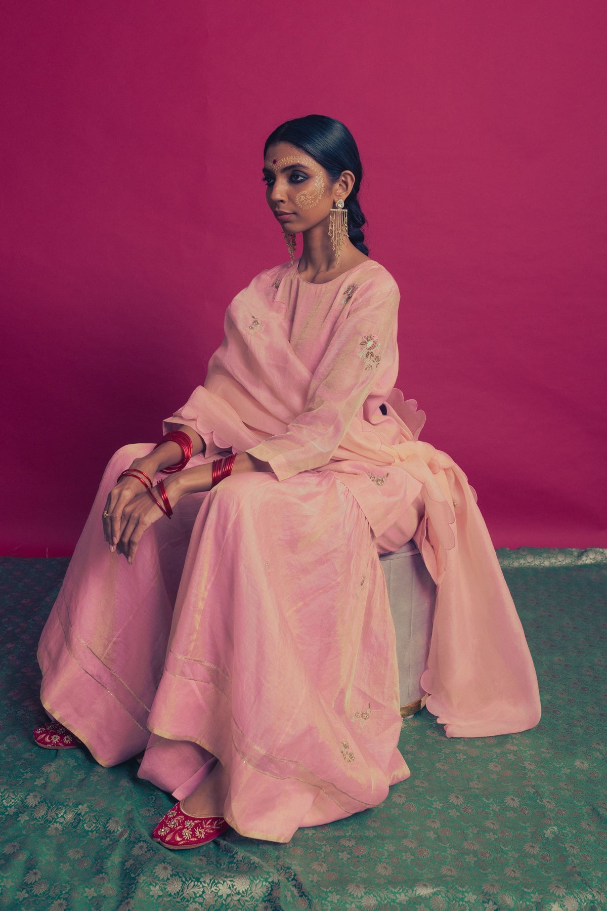 Gulabi Saanjh Garara Odhni Set
