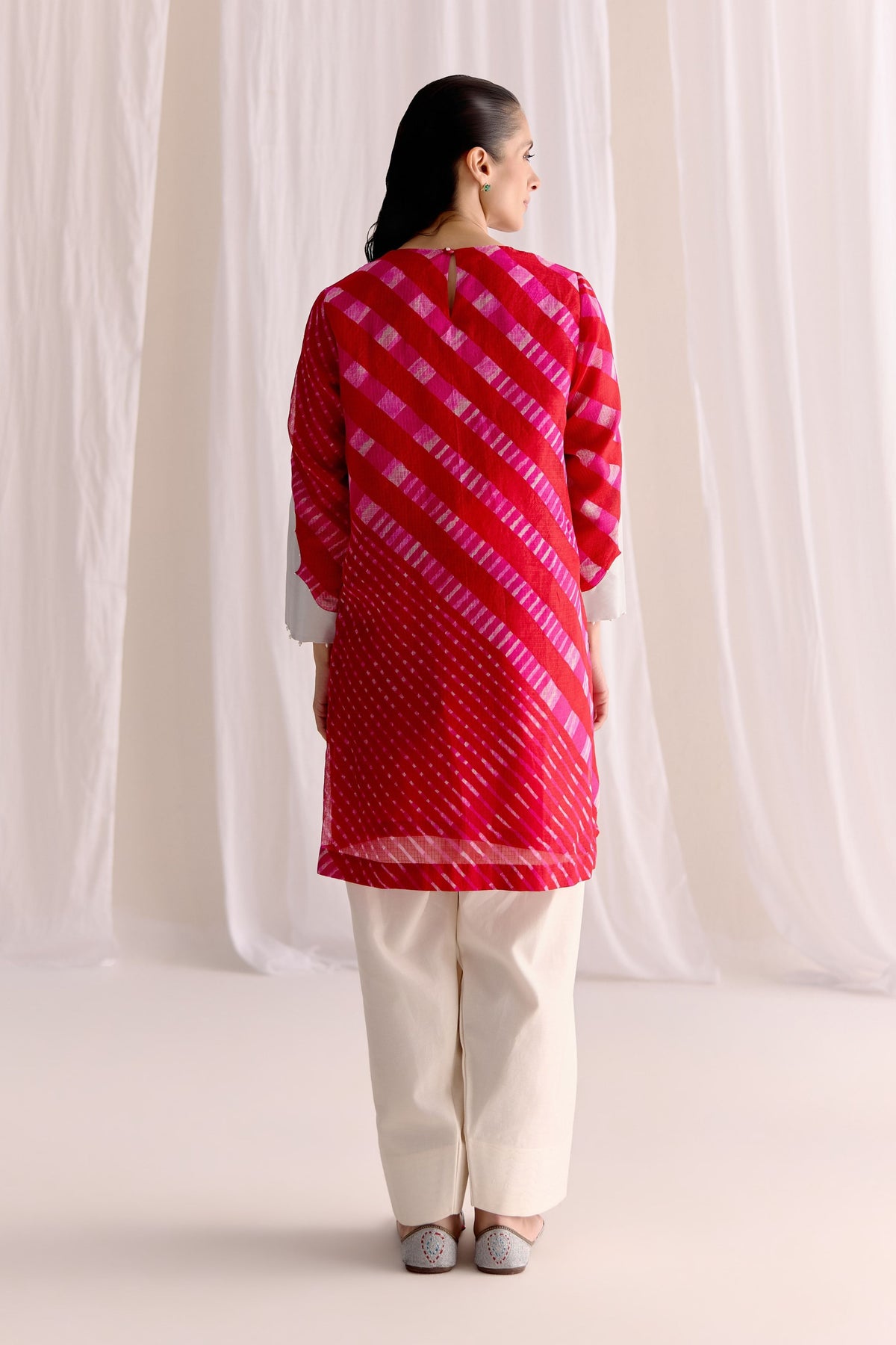 Leher-e-gul Kurta Set