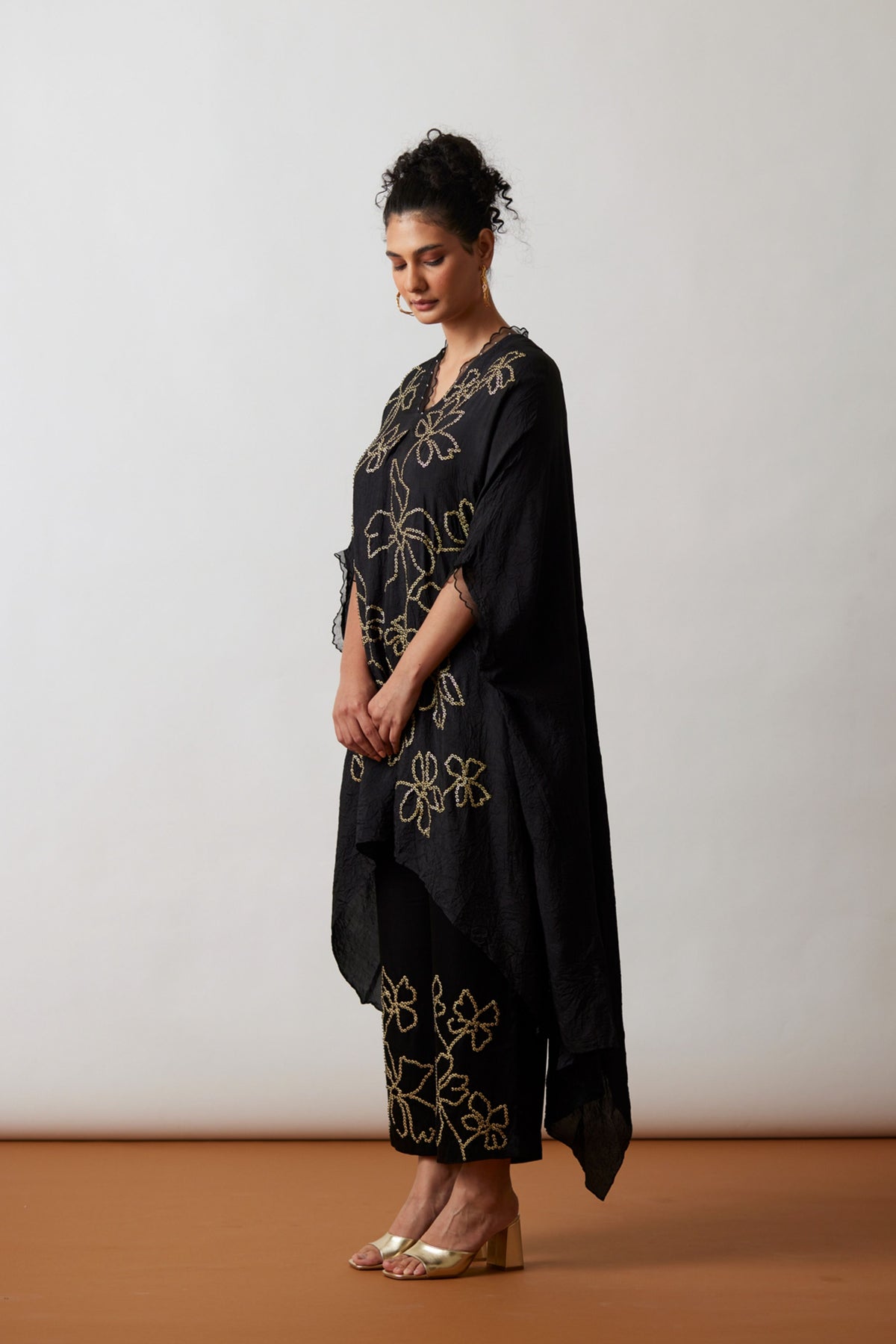 Embroidered Black Kaftan Set