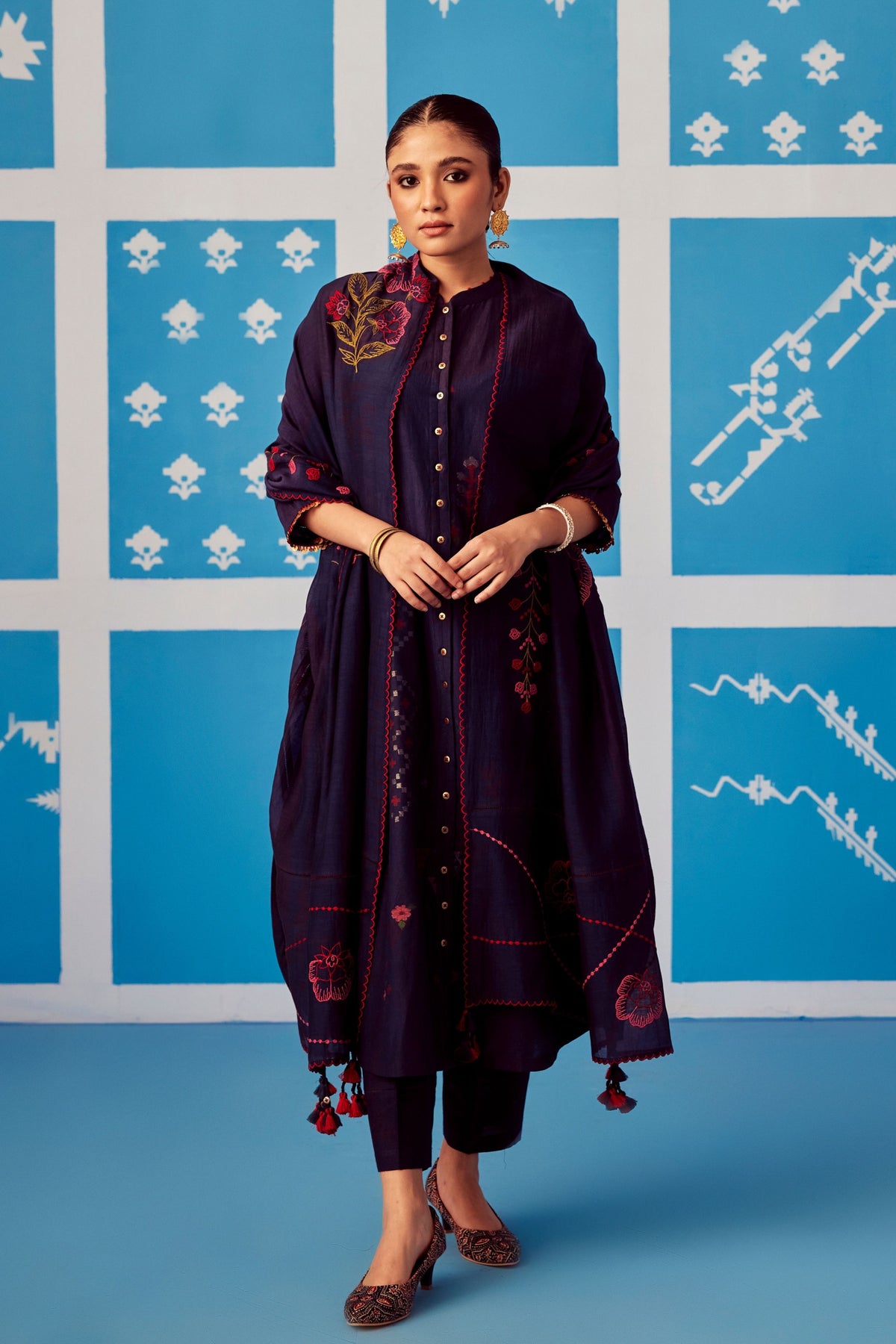 Ajooni Kurta Set
