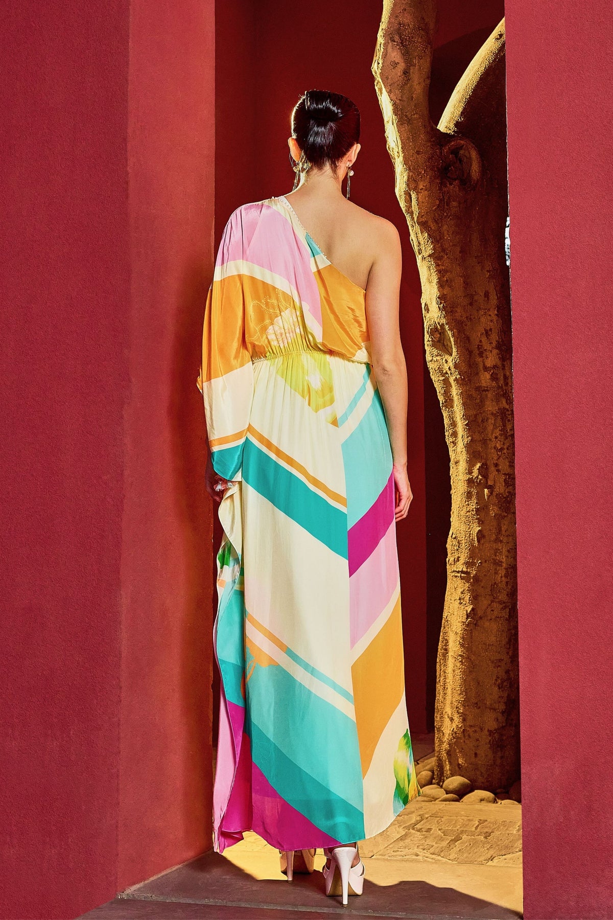 Multi One-shoulder Kaftan