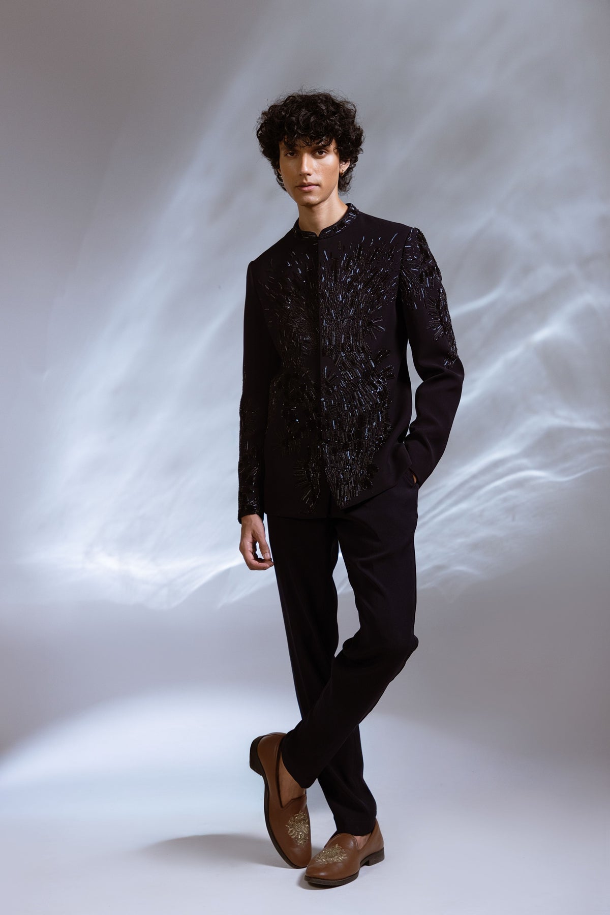 Alric Achkan Set