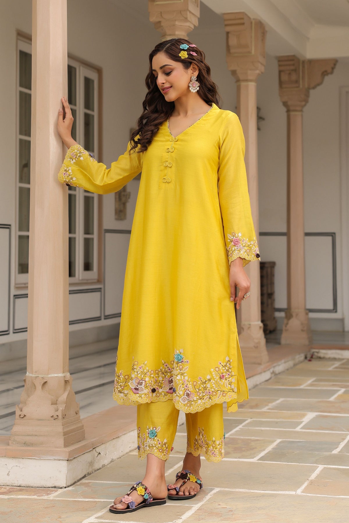 Gulzar Yellow Scallop Kurta Set