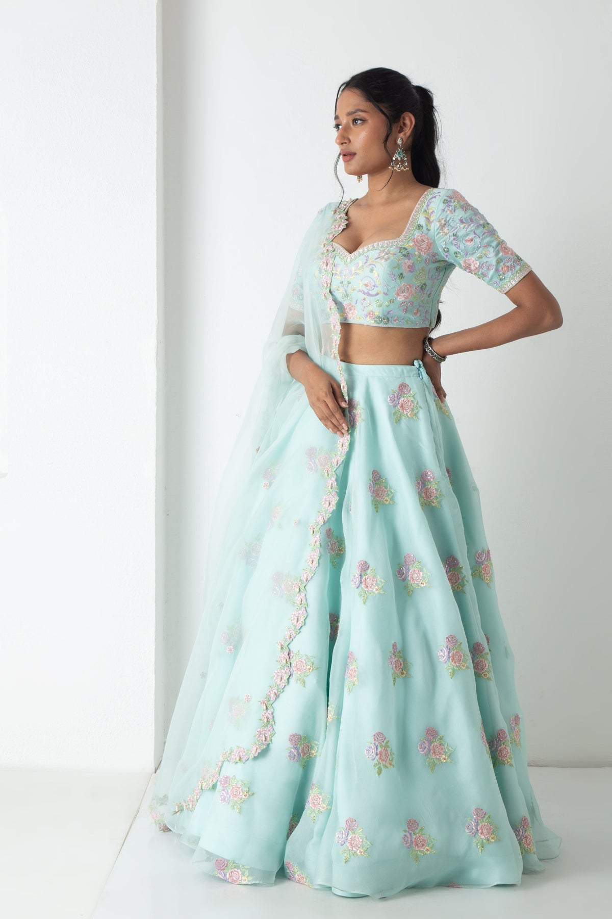 Vieva Lehenga Set