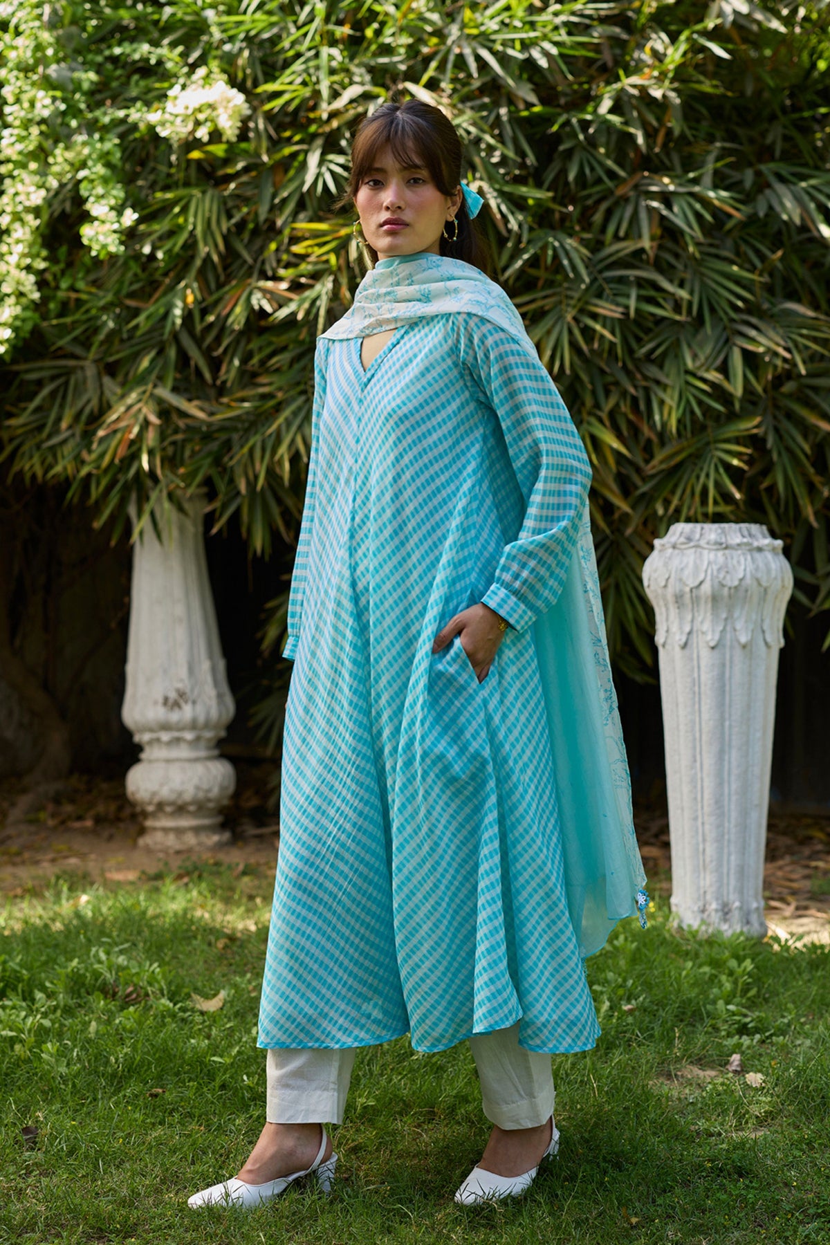 Once-upon-a-garden Blue Dupatta