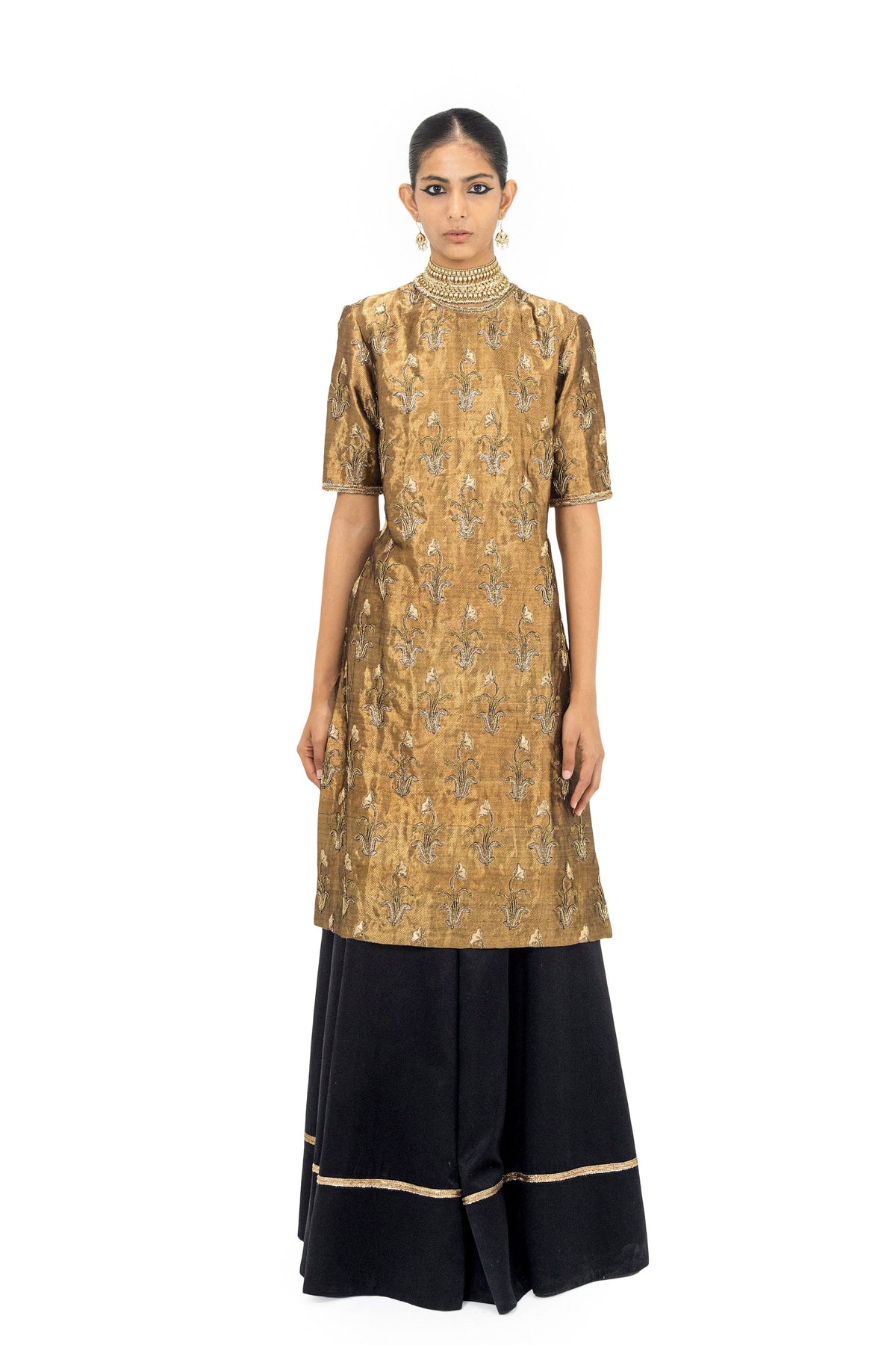 Sondha Janoli Kurta And Lehenga