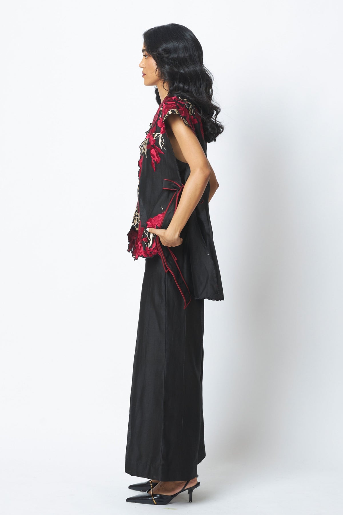 Pilar Floating Jacket Set