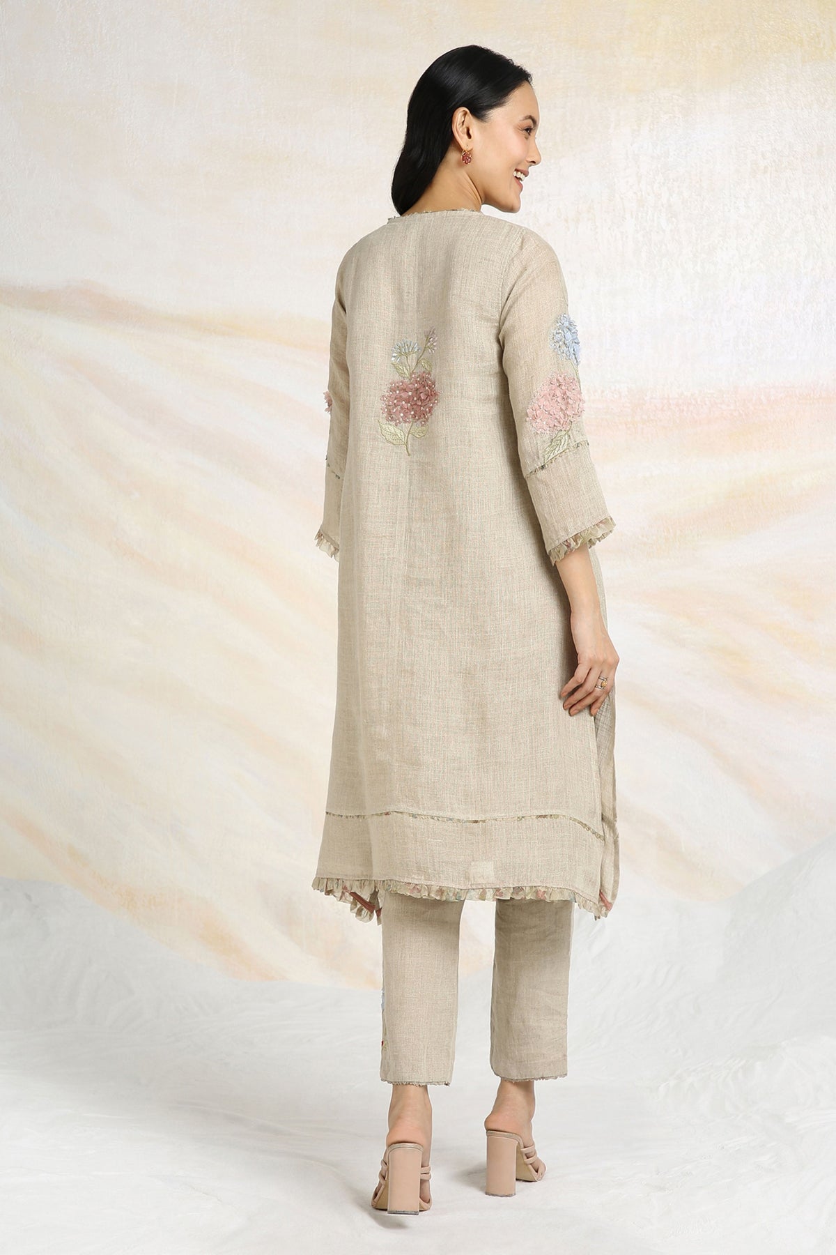 Hydrangea Natural Kurta And Pants