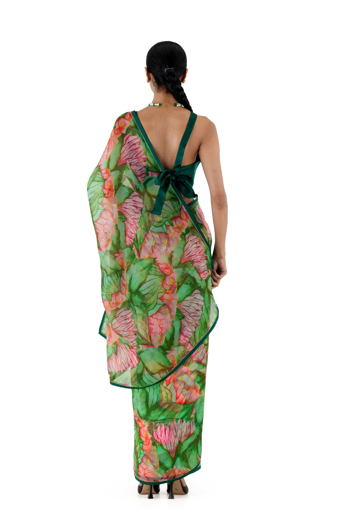 Muraiyya Green Saree