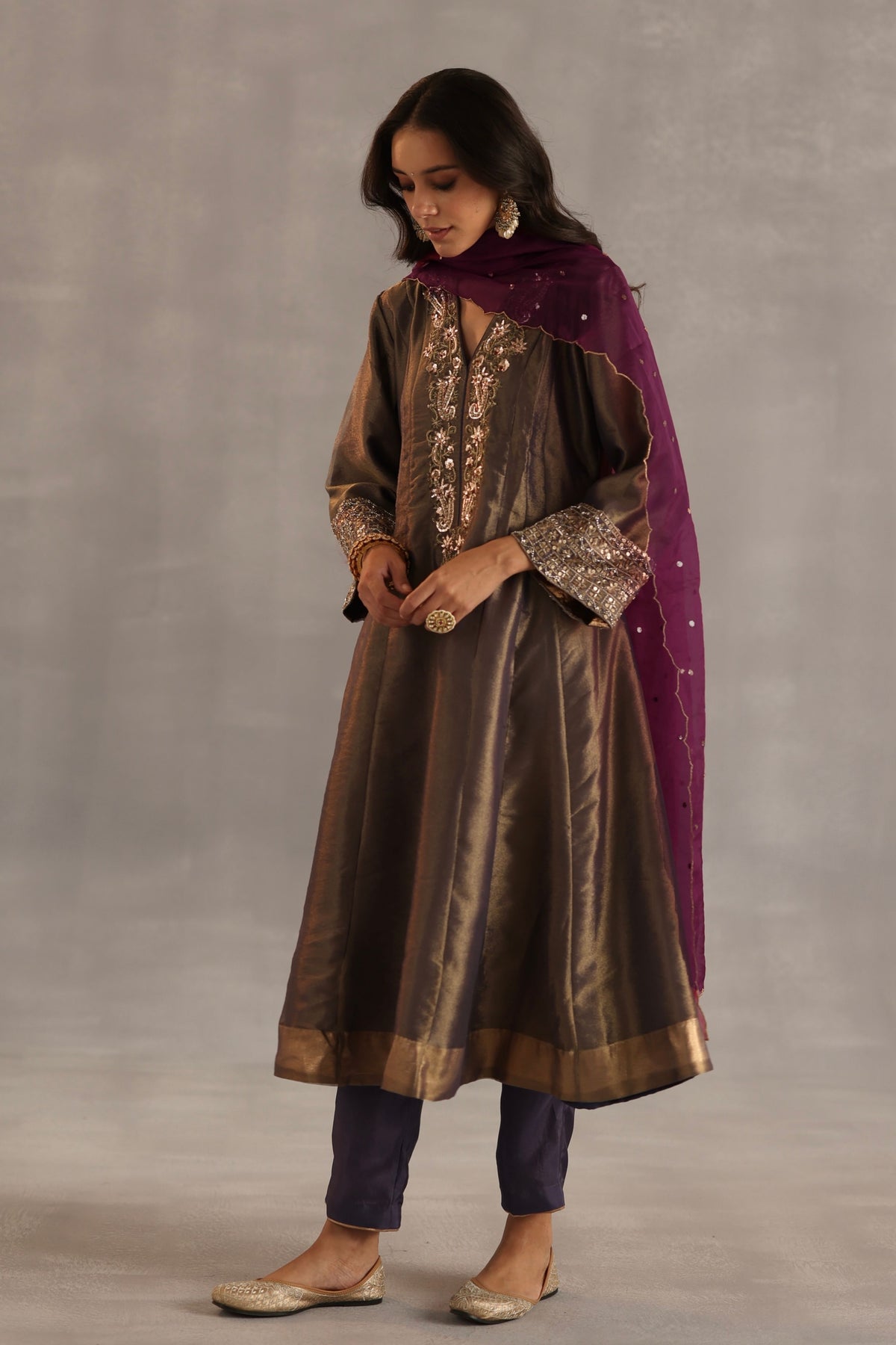 Ahiri Grey Kurta Set