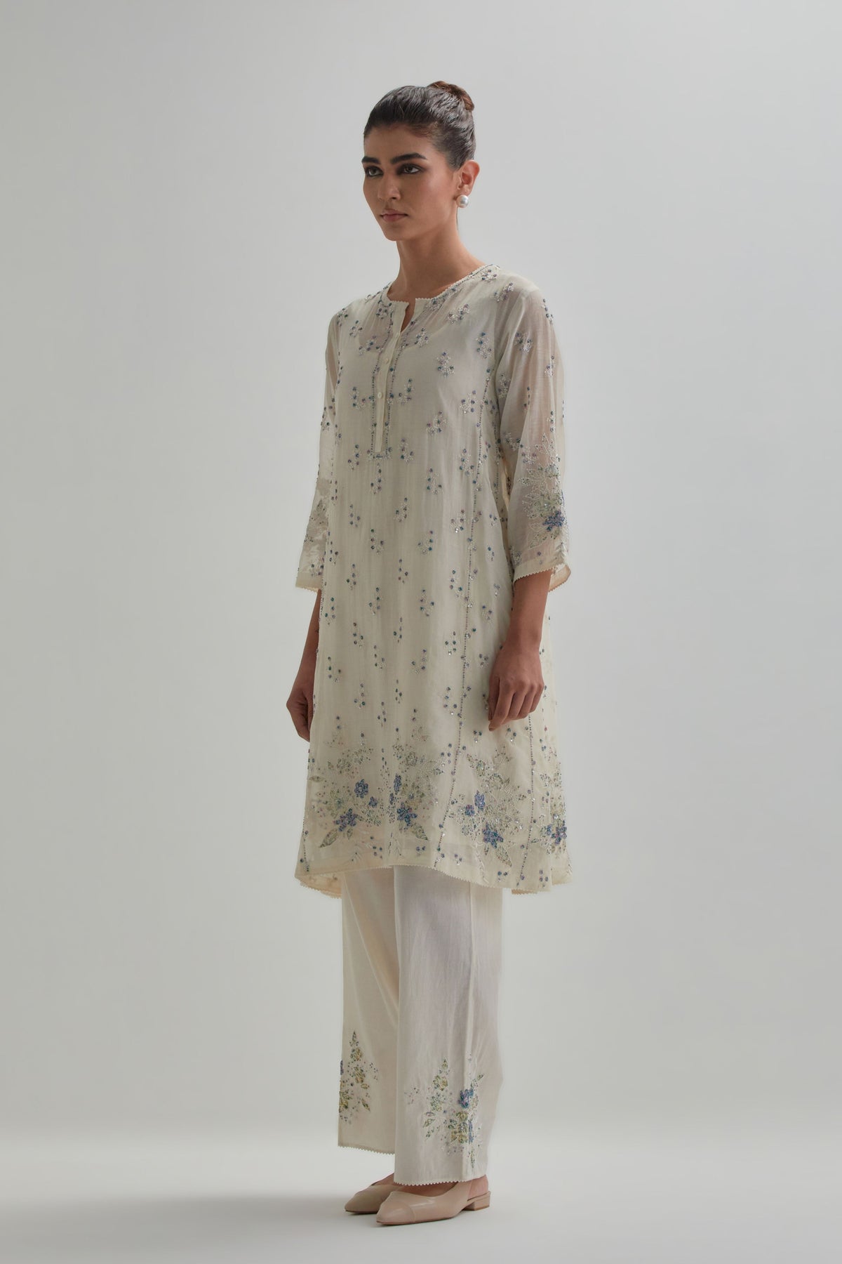 Blue Floral Short Kurta And Pants