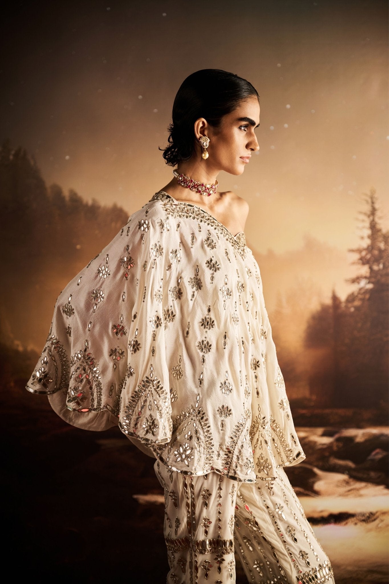 Sienna Cape Set - Rococo - Elahe