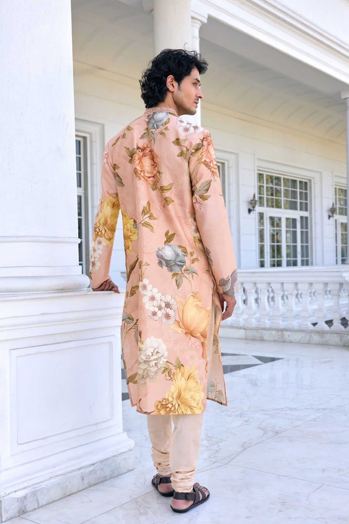Faiza Vintage Floral Kurta Set