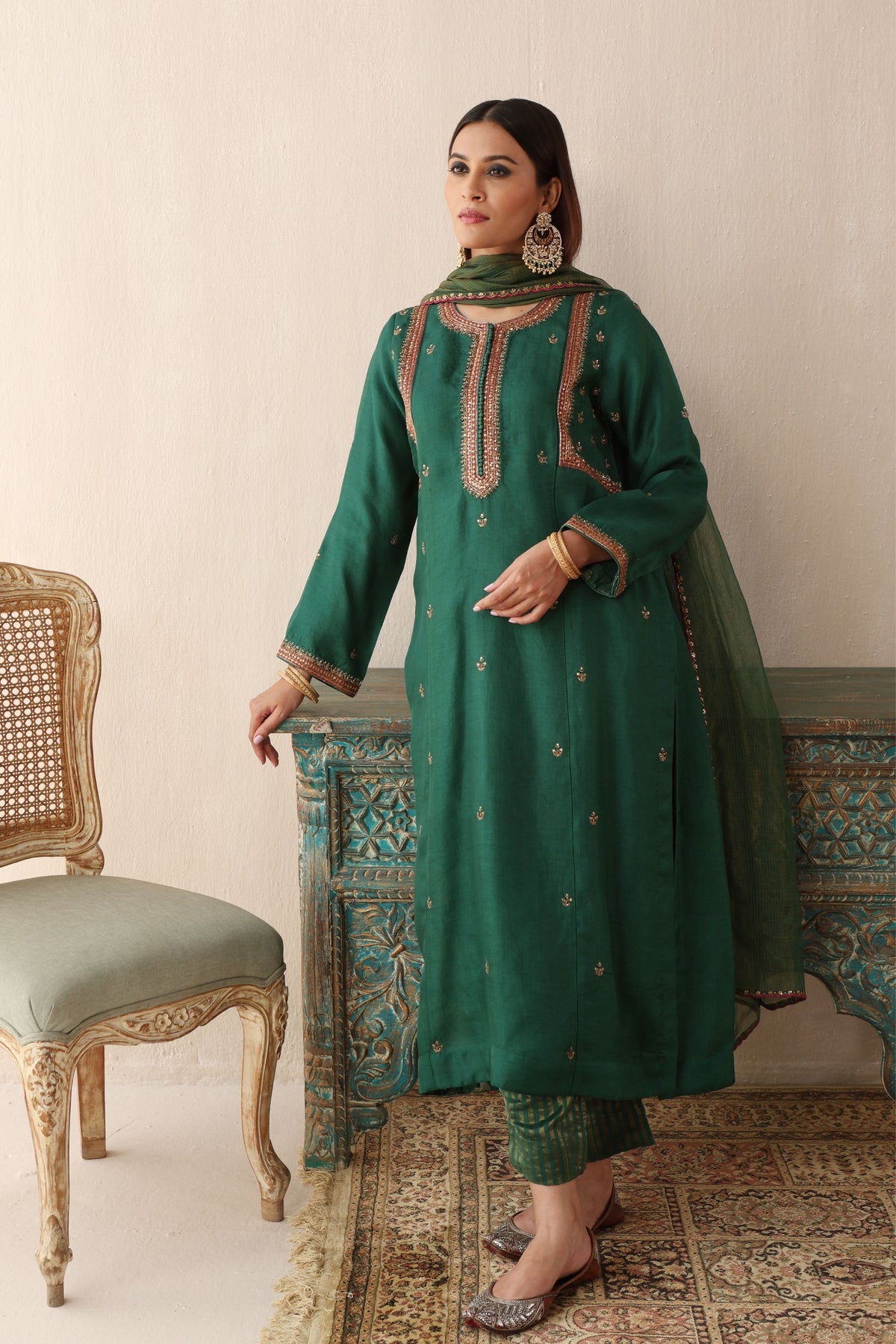 Amazon Hand Embroidered Kurta Set