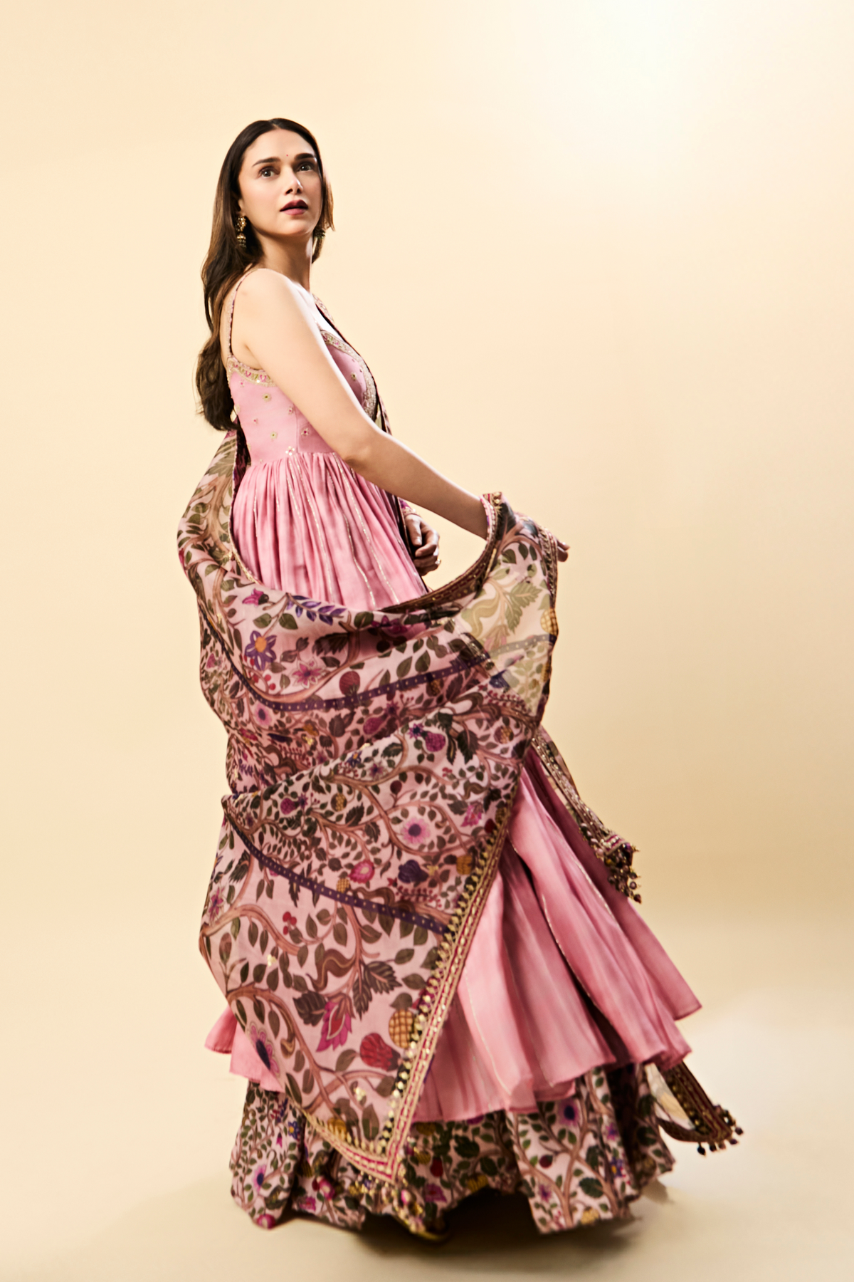 Aditi Rao Hydari In Punit Balana Anarkali