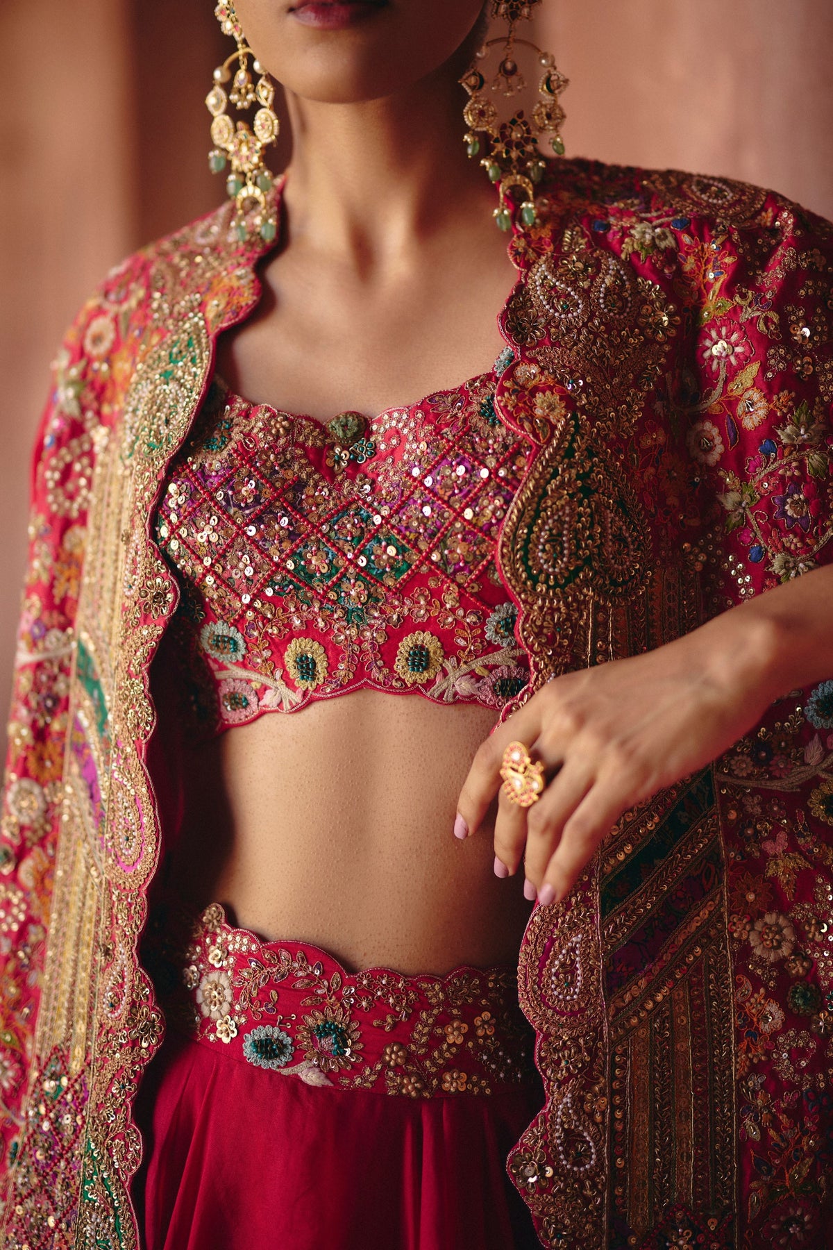 Gulrez Chanderi Cape Set