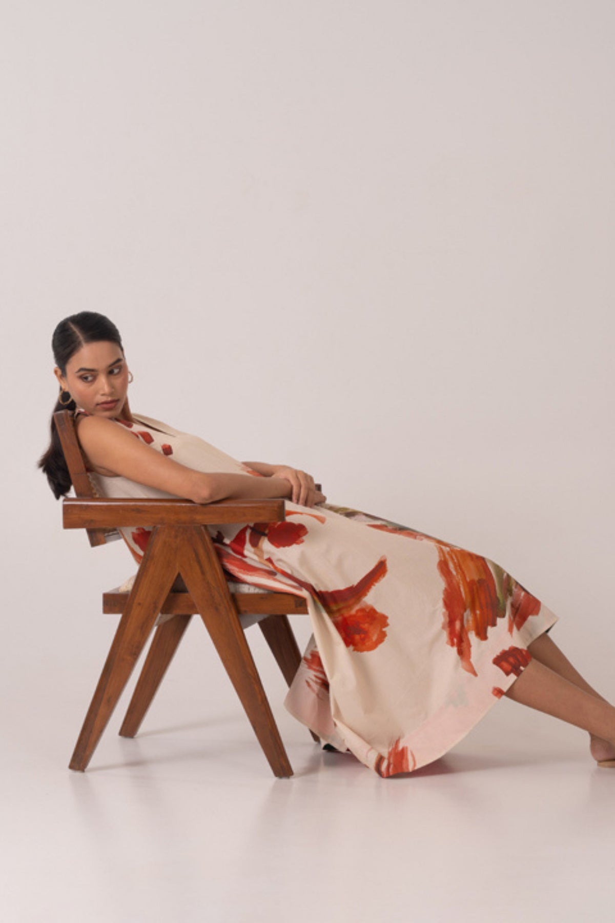 Lady Brown Dress