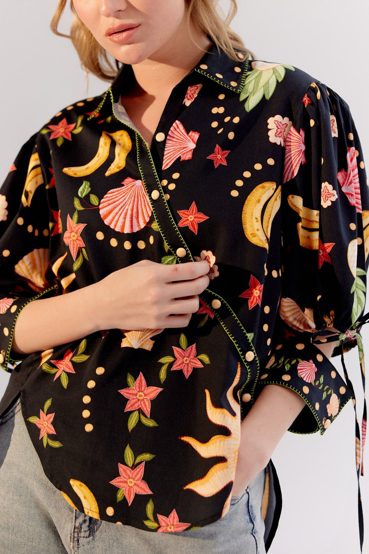 Seashell Black Brie Shirt