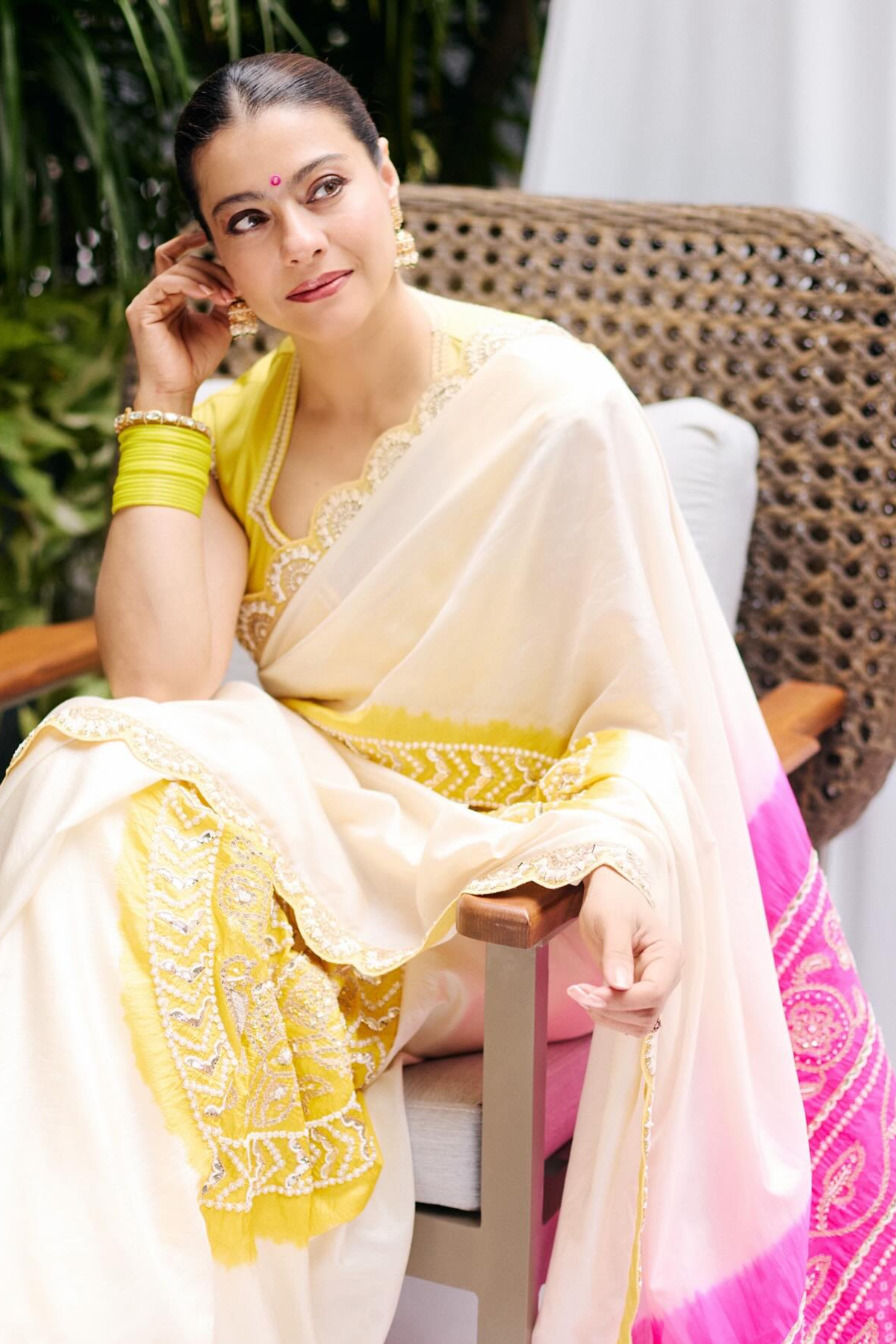 Kajol in Faabiiana