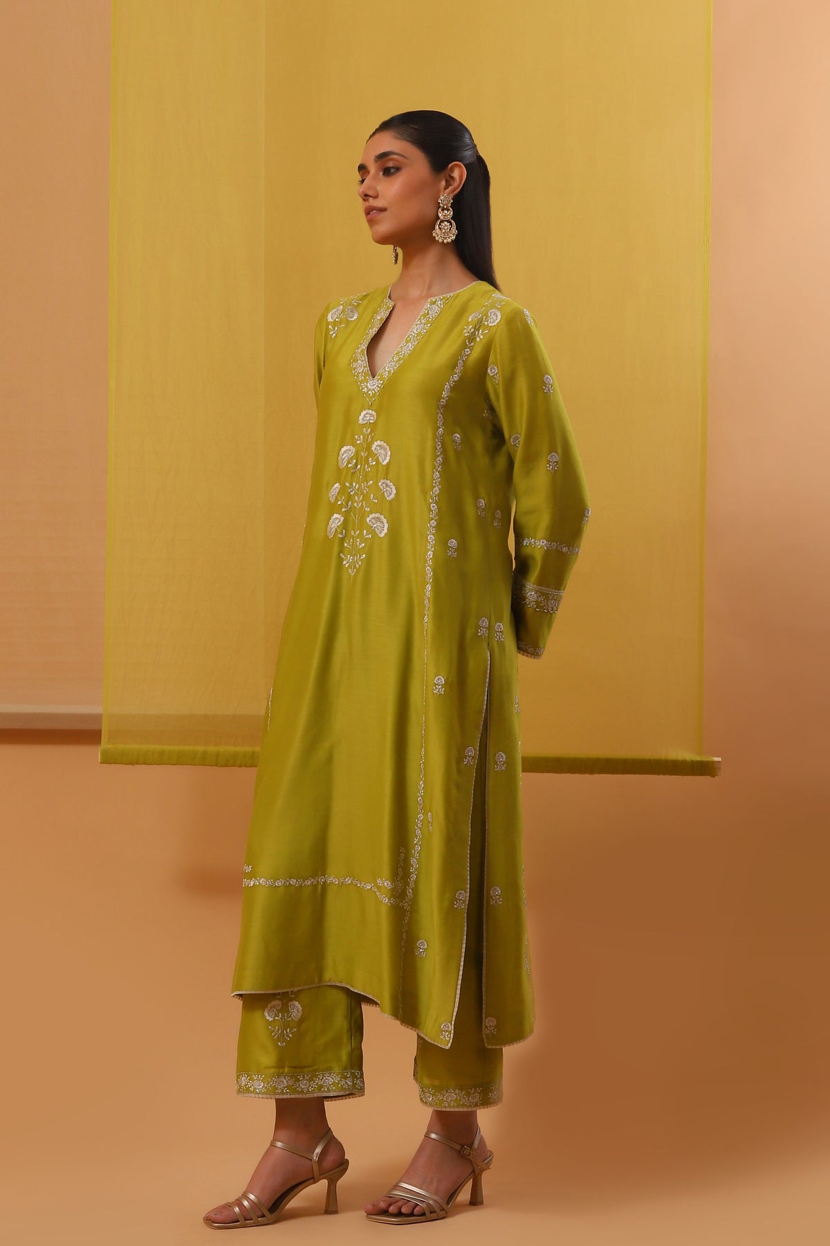 Aiza Long Kurta Set