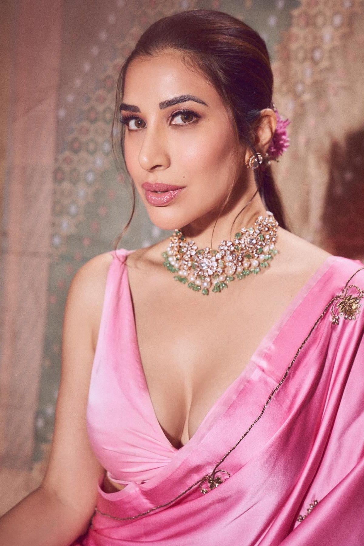 Sophie Choudry in Raw Mango