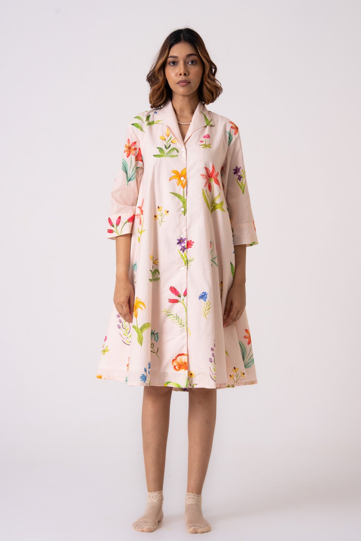 Eira Chic Beauty Dress