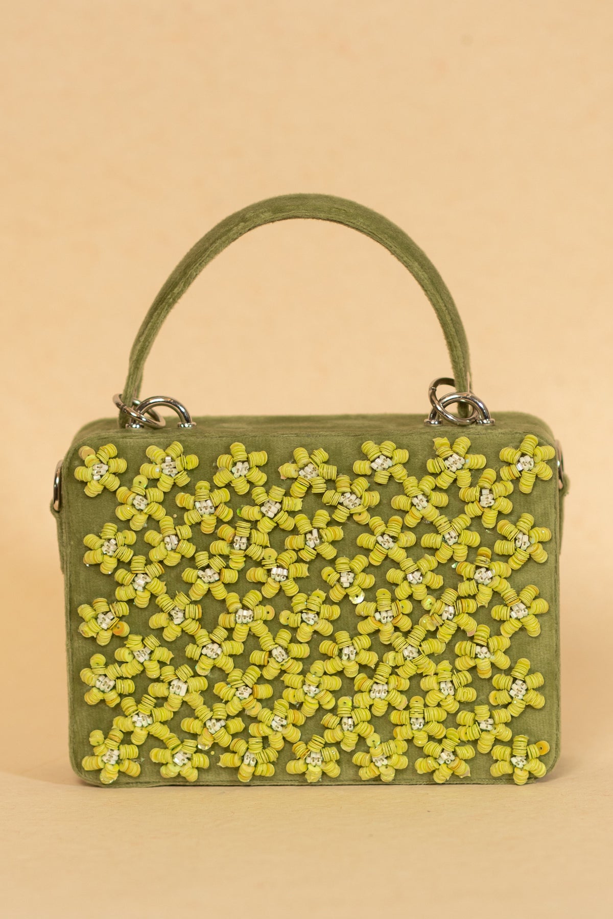 Anahat lime clutch