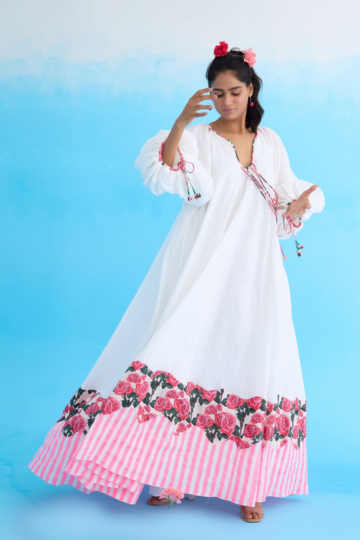 Whitebubble Sleeves Maxi Dress