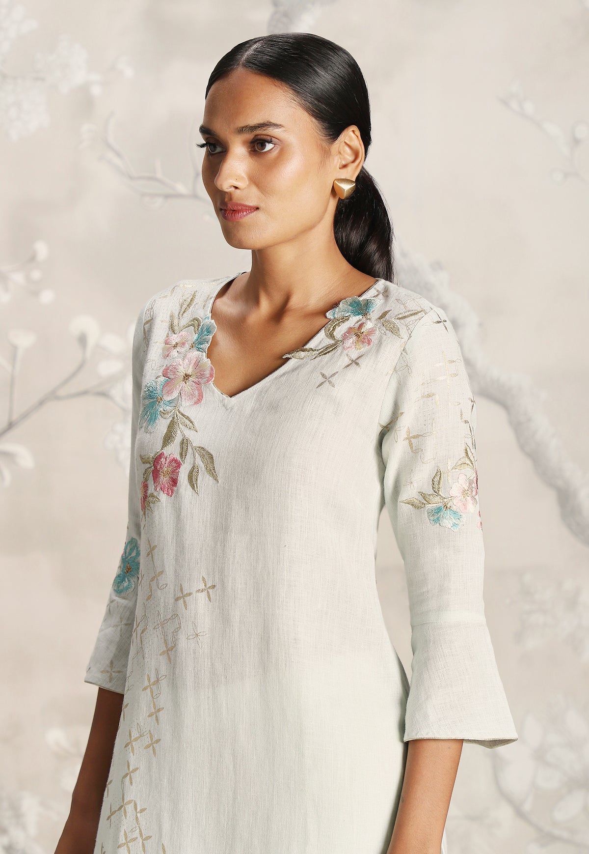 Bonny Corsage Kurta Set