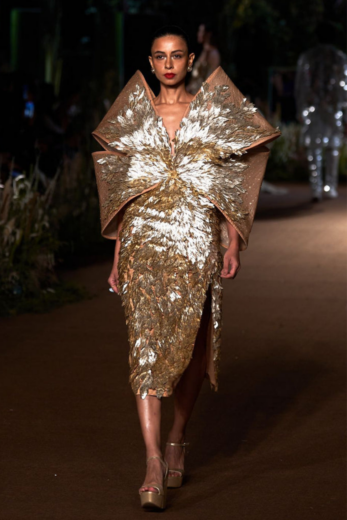 Le Soleil Eneveloped Dress