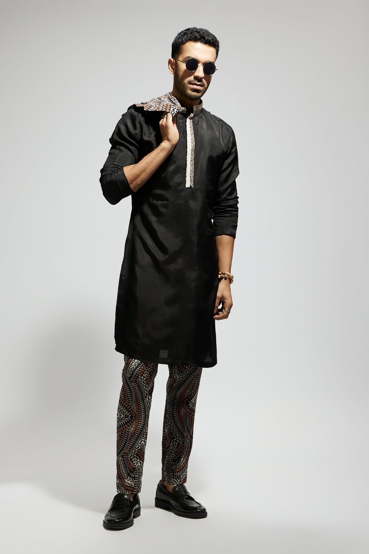 Black Solid Printed Kurta Set