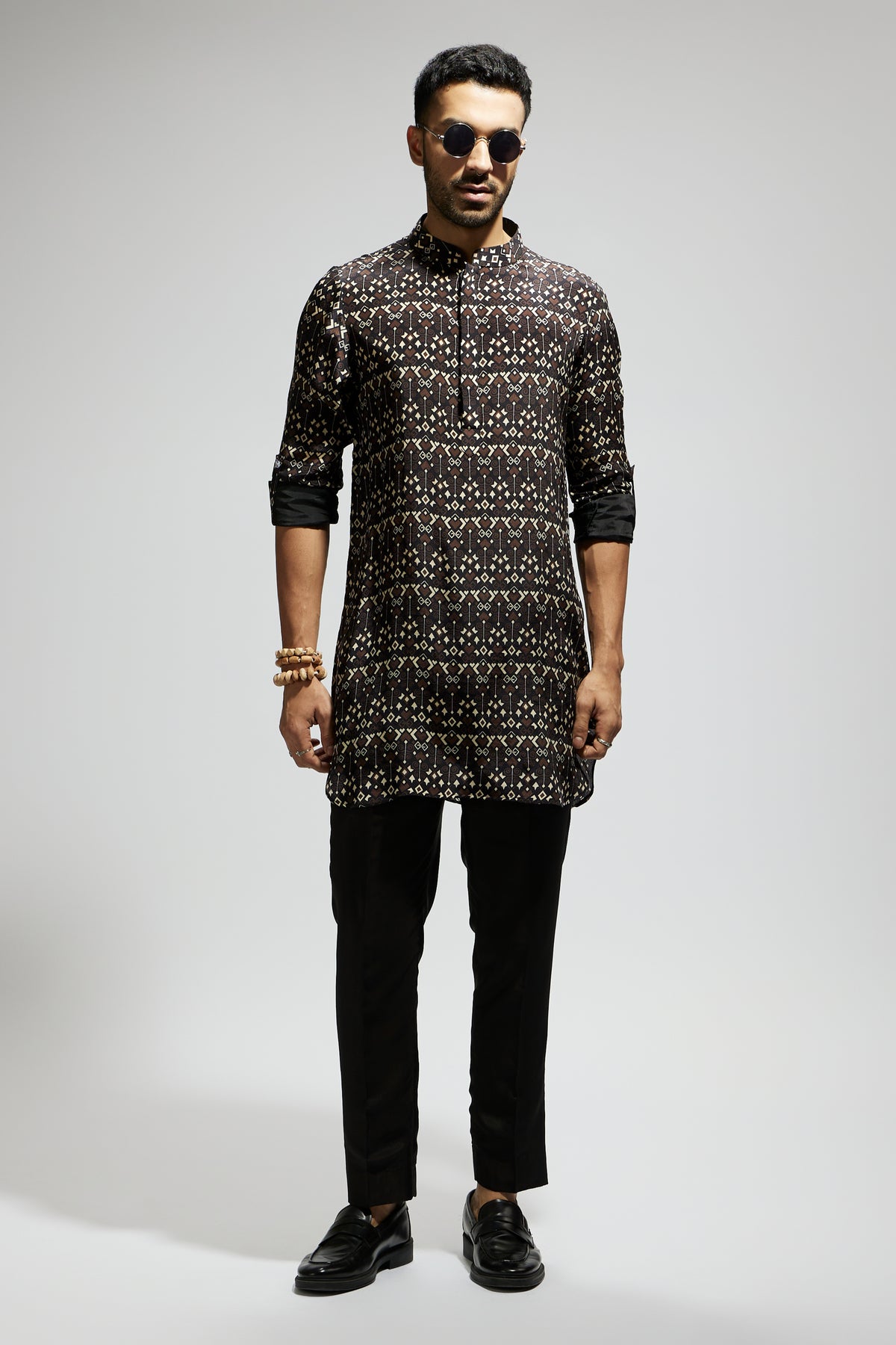 Black Geo Print Rolled up Sleeves Kurta