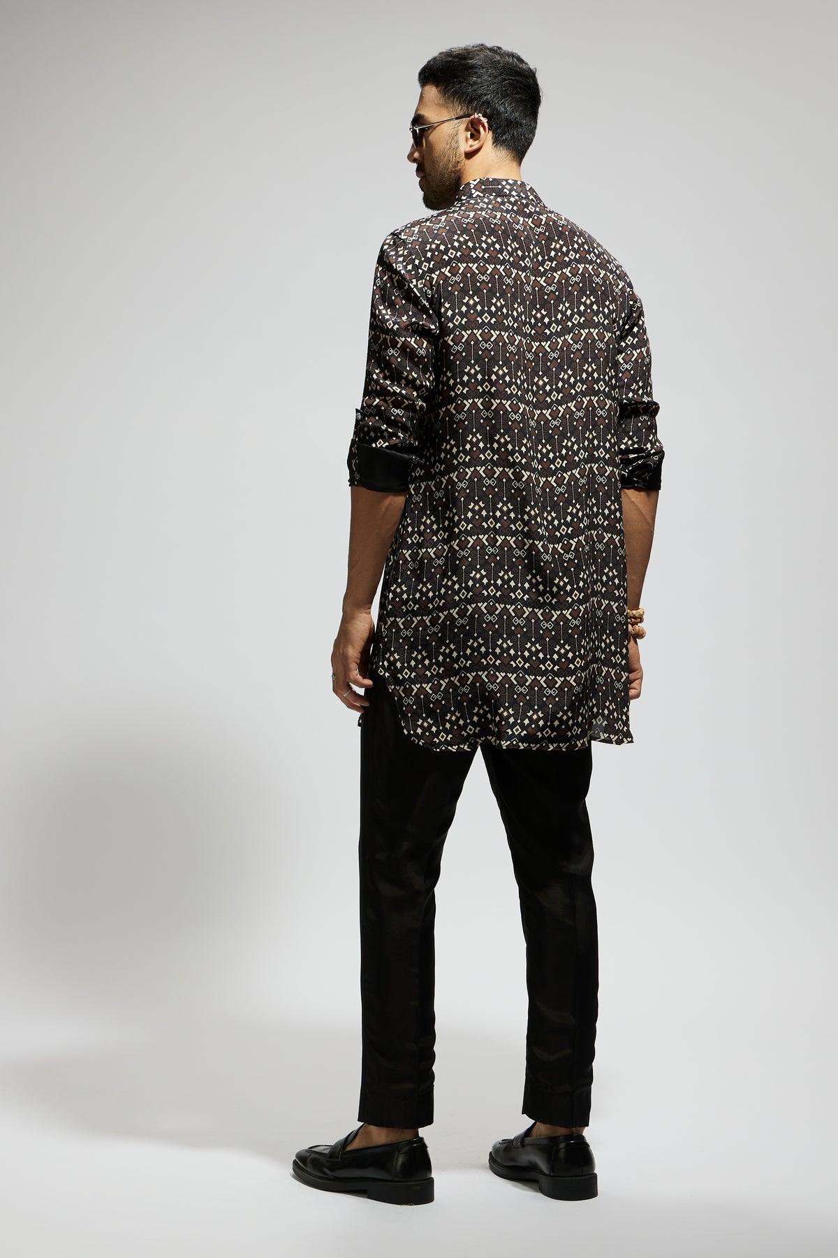 Black Geo Print Rolled up Sleeves Kurta