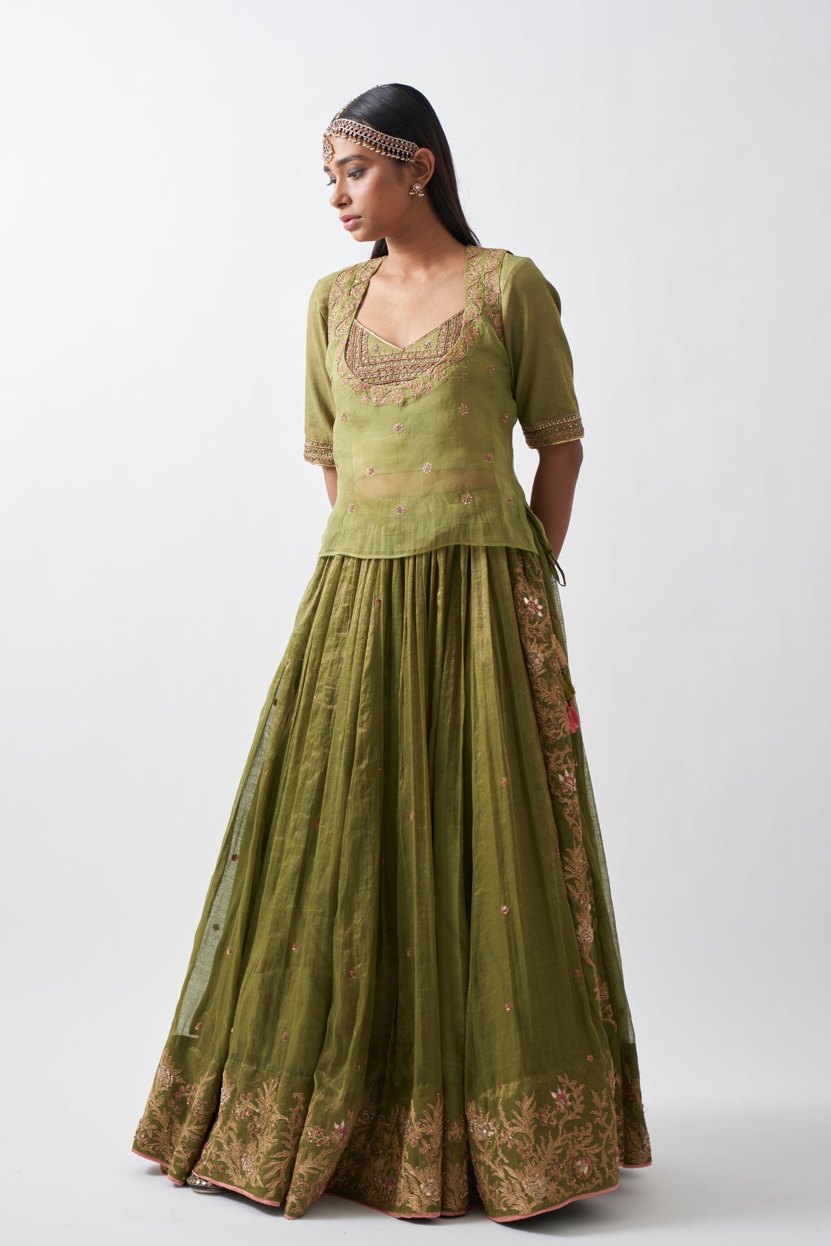 Anika Lehenga Set