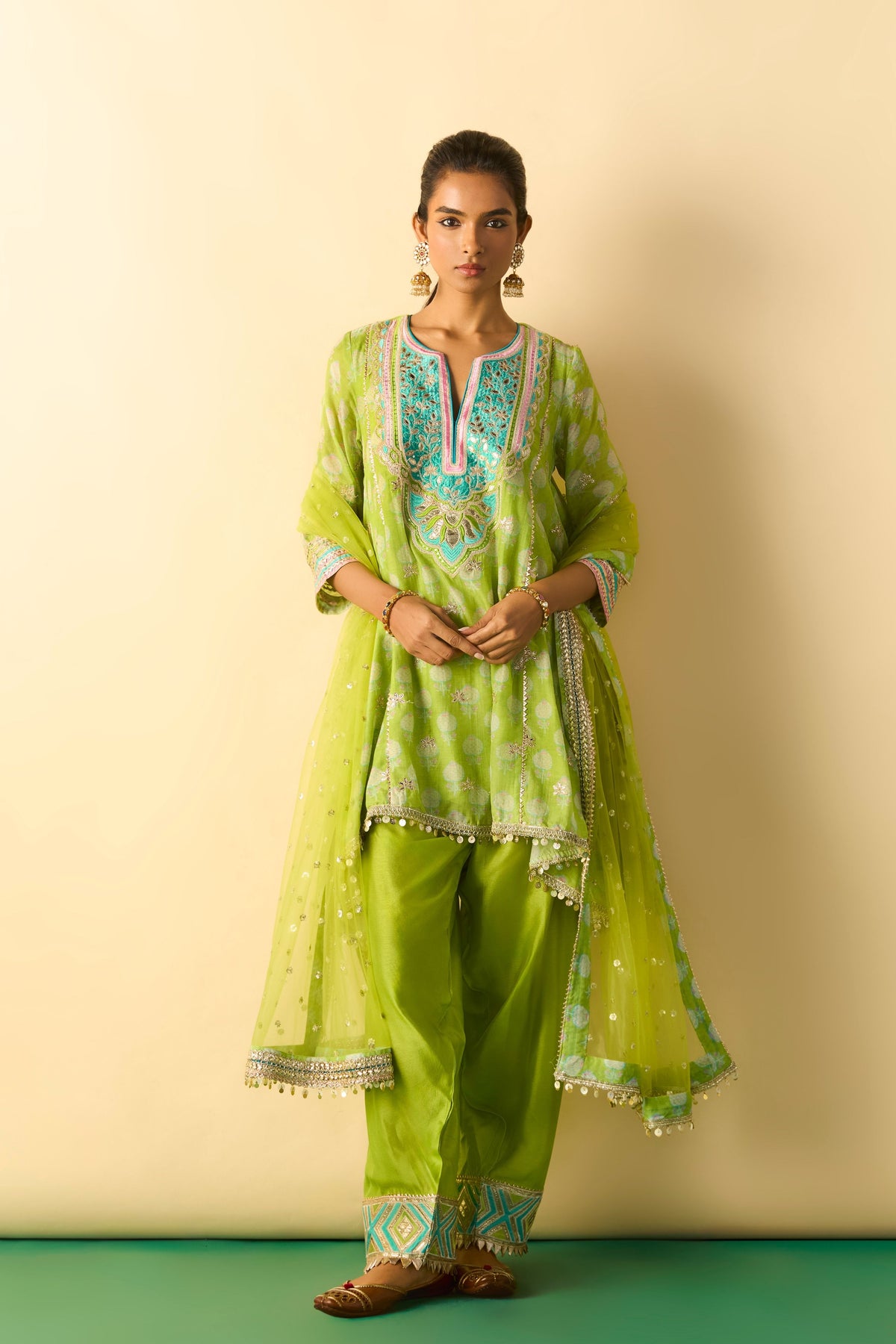 Anvi Farshi Set